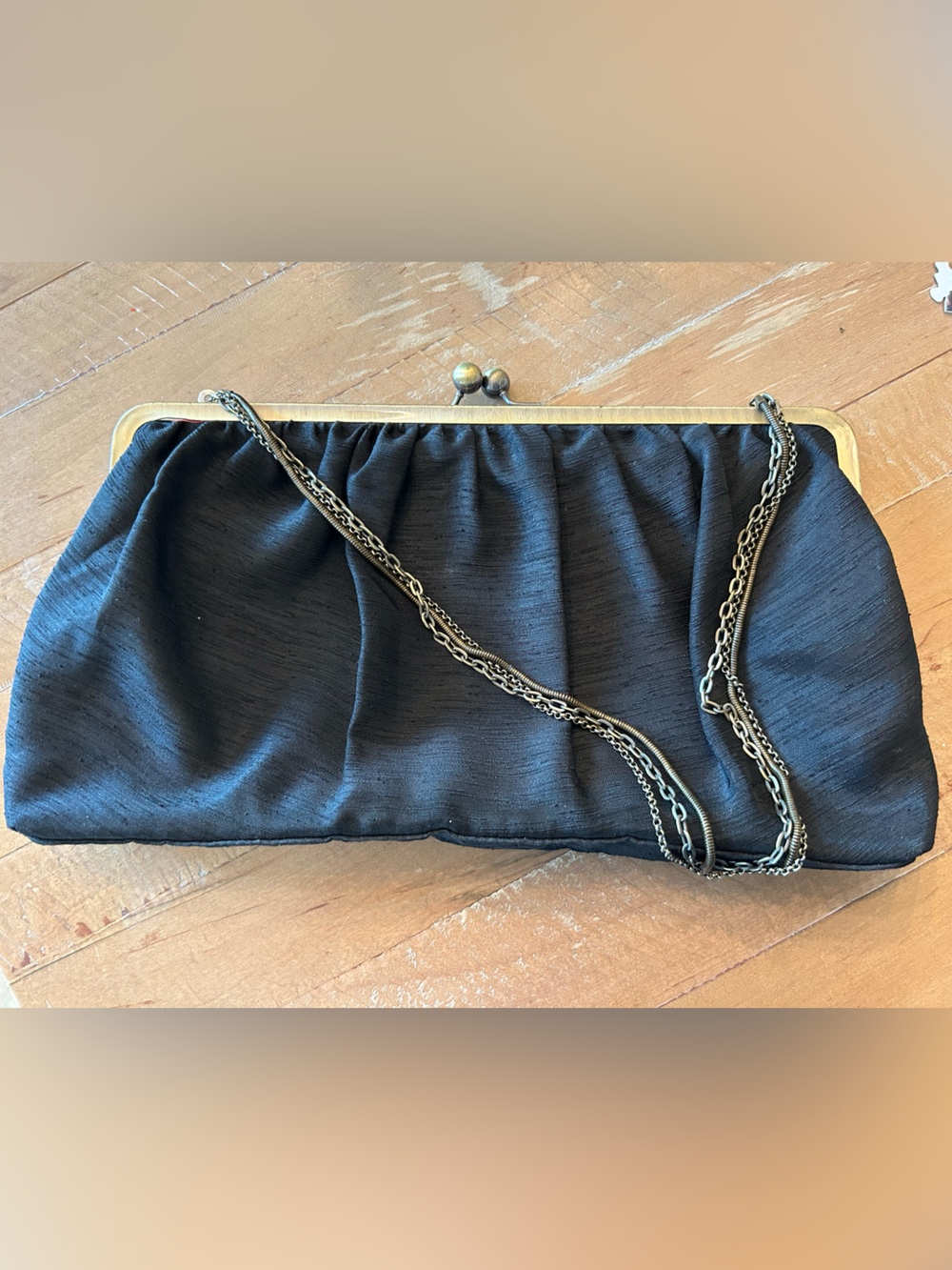 Black Vintage Style Evening      Chain-Handle Clutch